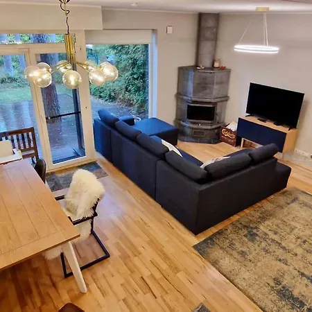 Family Getaway In The Forest Holiday home